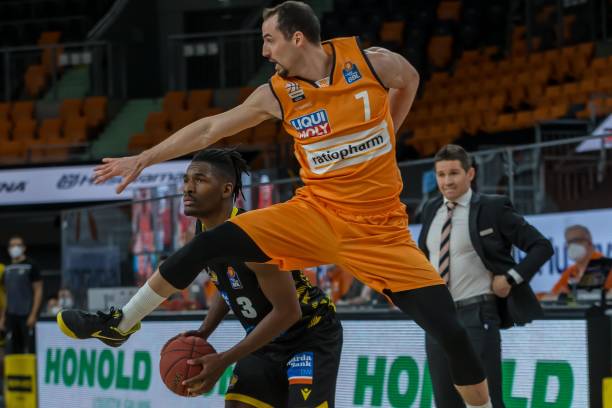 调整也是逆 调整也是逆