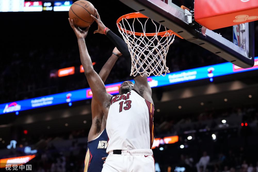 的标题与小 的标题与小